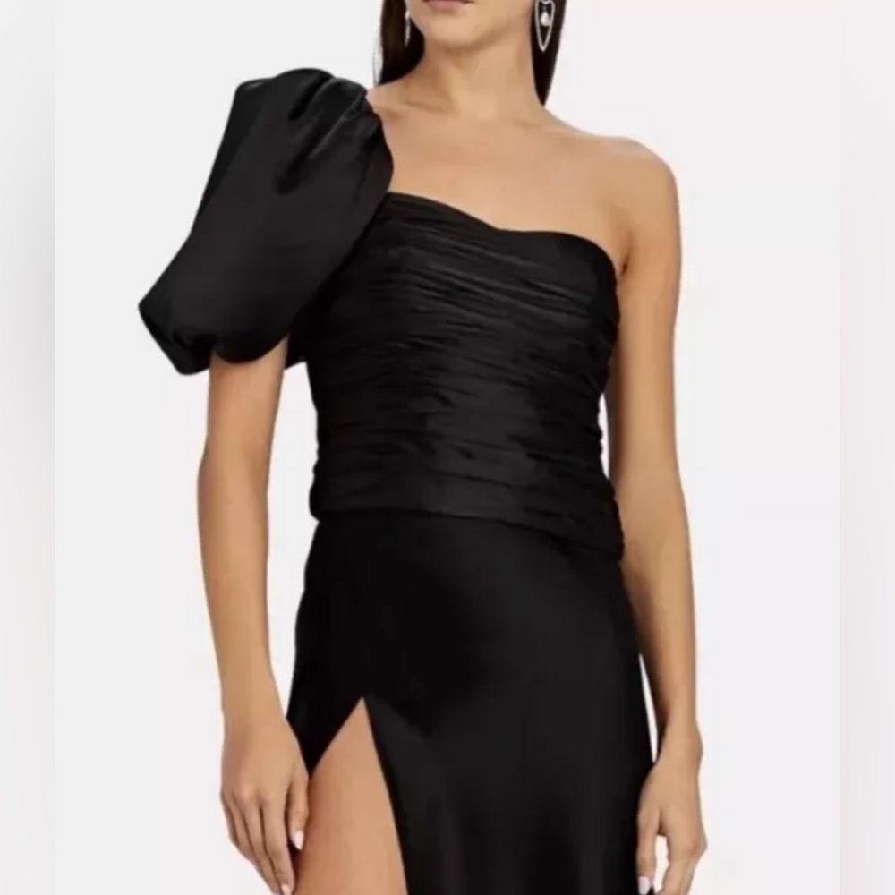 AIIFOS Revolve Cher Black Satin One Shoulder Puff Sleeve Top size Small NWOT